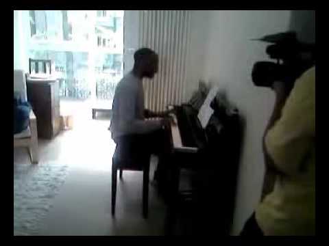Stephen Sings ‘Stand by Me’